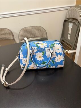 Kate Spade ♠️  blue floral crossbody bag with white strap BRAND NEW make offer!